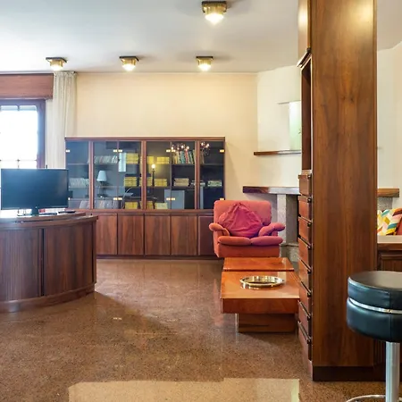 Olivia Experience Shared Pool, Garden And Nature - Il Lupo Affitta