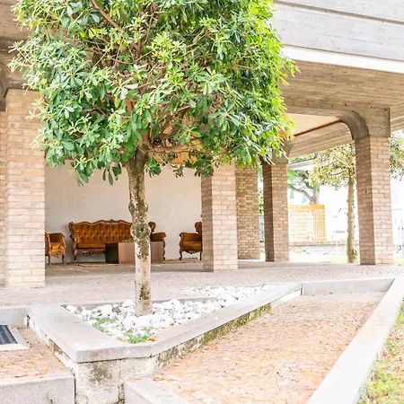Olivia 200 Mq Pool, Garden And Bbq - Il Lupo Affitta