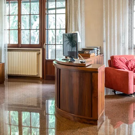 Olivia 200 Mq Pool, Garden And Bbq - Il Lupo Affitta